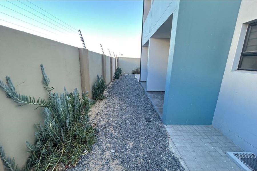 2 Bedroom Property for Sale in Parklands Western Cape